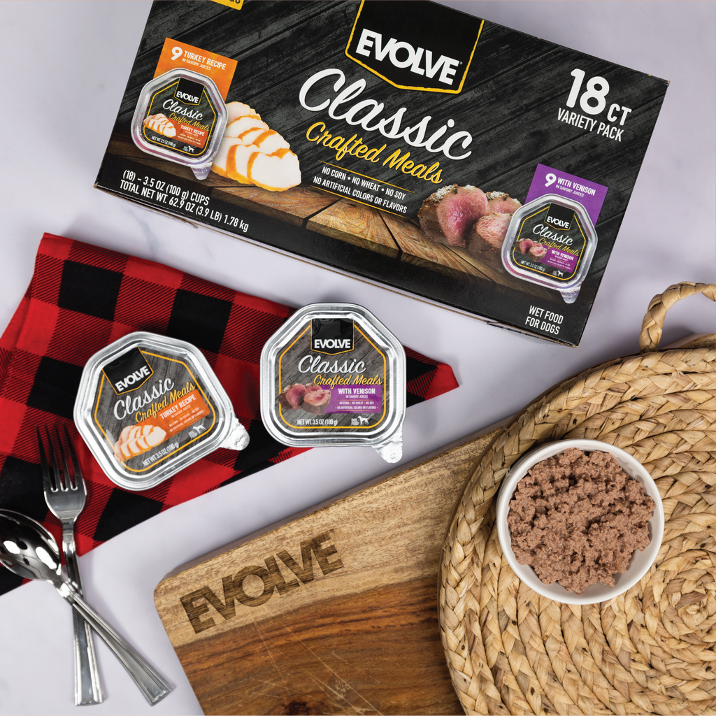 Evolve Classic Crafted Meals Variety Pack Turkey Recipe & with Venison Wet Dog Food | 3.5 oz - 18 pk